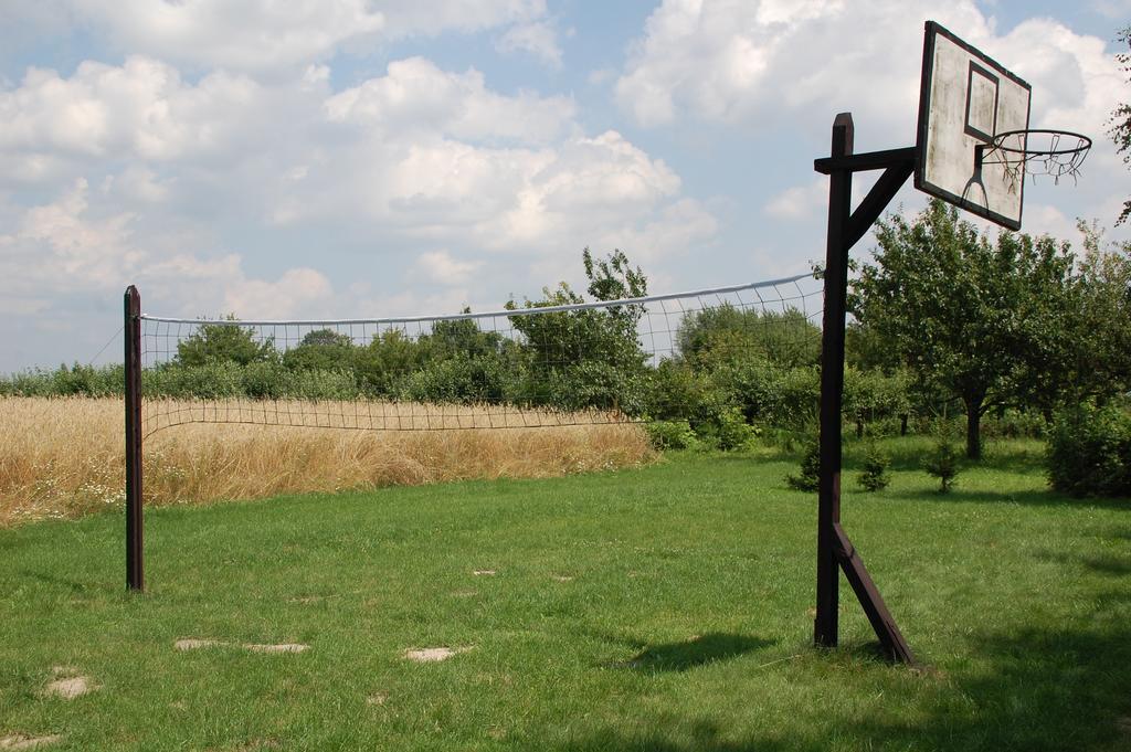 Agroturystyka Pod Swierkami Nadrybie Exterior foto