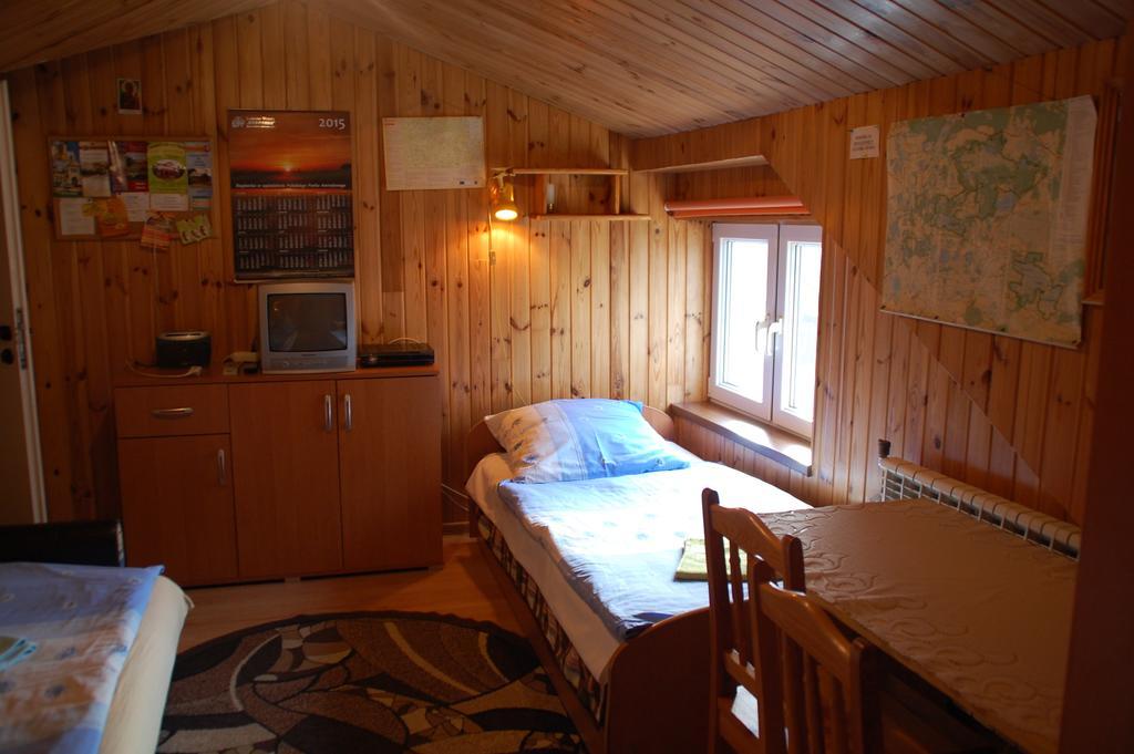 Agroturystyka Pod Swierkami Nadrybie Zimmer foto