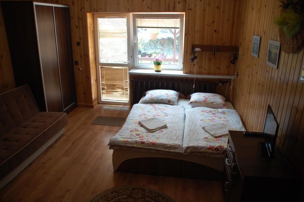 Agroturystyka Pod Swierkami Nadrybie Exterior foto